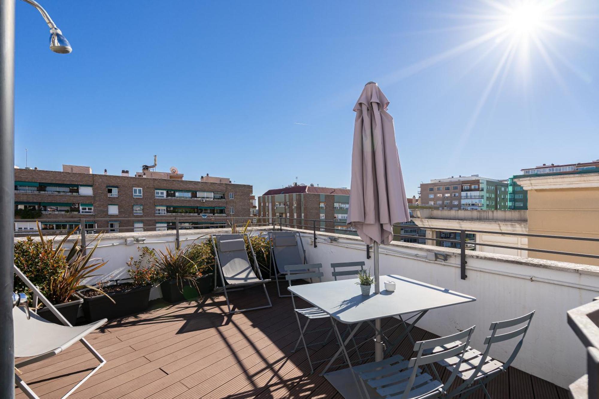 Feelathome Waldorf Suites Apartments Madrid Extérieur photo