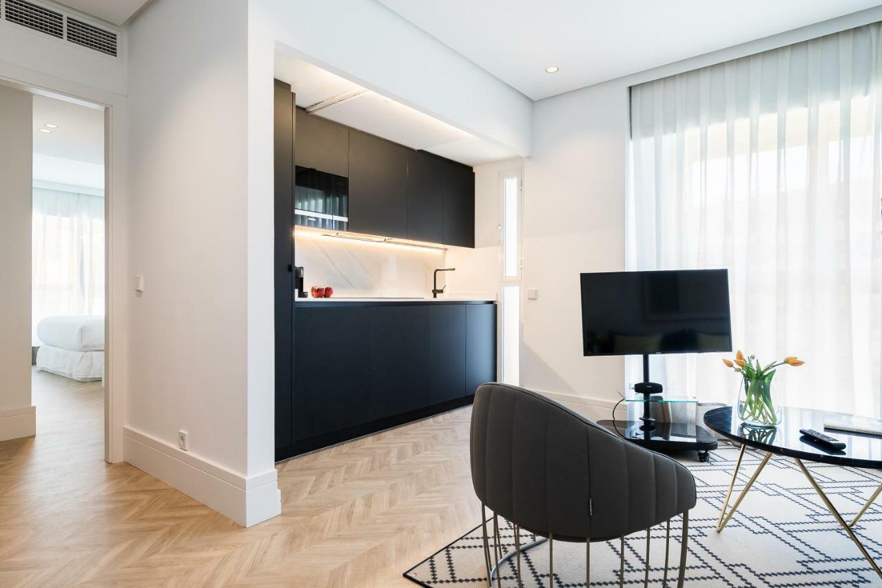 Feelathome Waldorf Suites Apartments Madrid Extérieur photo