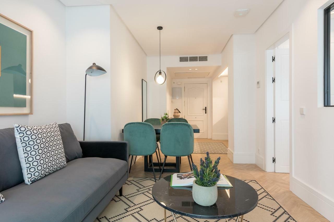 Feelathome Waldorf Suites Apartments Madrid Extérieur photo
